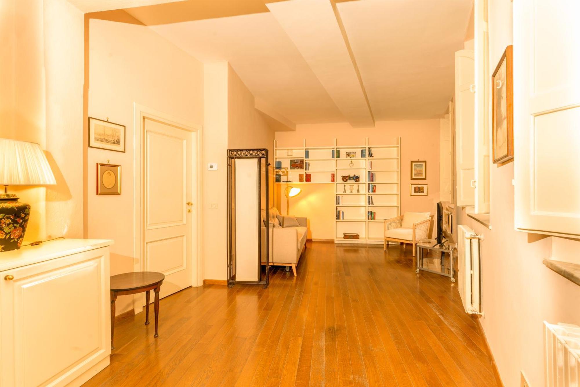 Il Gallo - Charming Apartment In Lucca Heart 루카 외부 사진