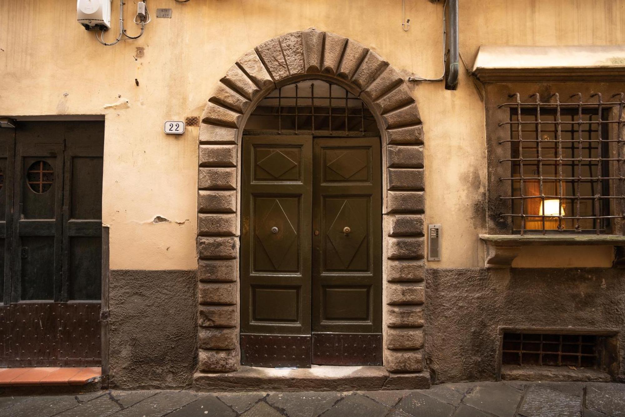 Il Gallo - Charming Apartment In Lucca Heart 루카 외부 사진